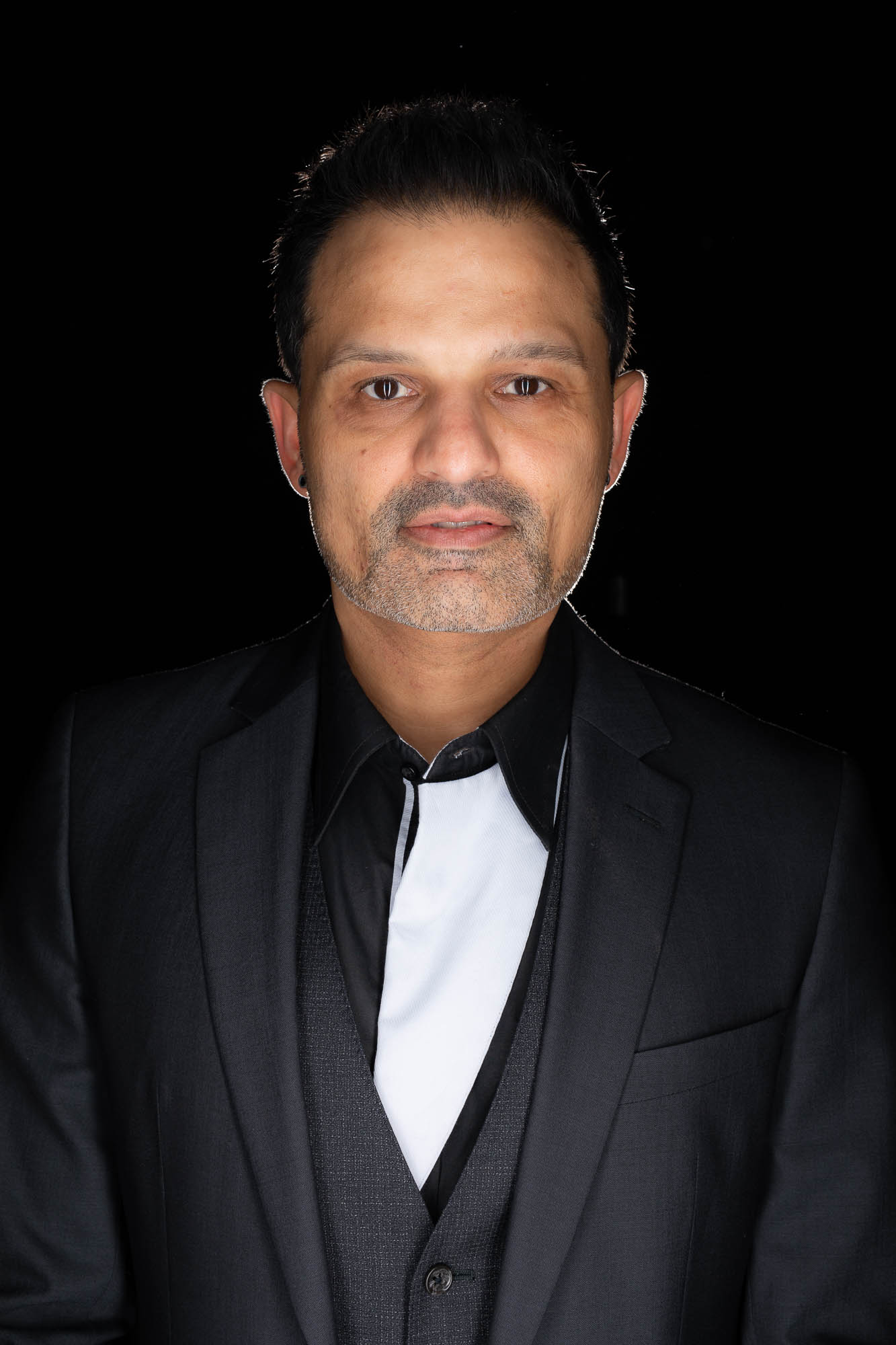 Export x3 Headshot  06435 Dez 01 2019 Headshots 2019  Miro Nicole Nadine